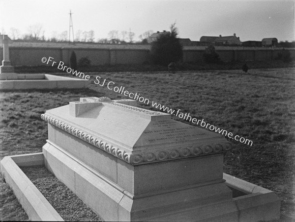 CEMETARY BISHOP BROWNE'S TOMB